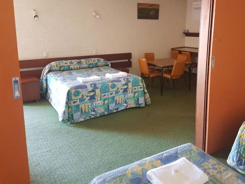The Club Hotel - Whitsundays Accommodation 3