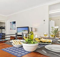 Summer Breeze clean  simple 200m to beach - Whitsundays Accommodation