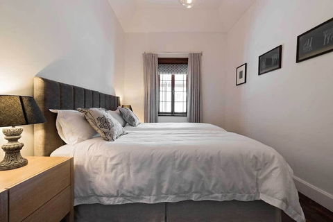 Jacobs Estate Cottage - Whitsundays Accommodation 4