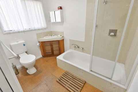 Sakseide House - Whitsundays Accommodation 5