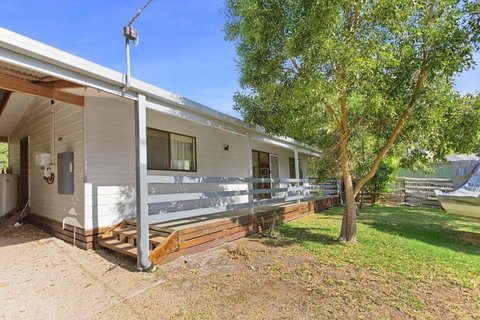 Sakseide House - Whitsundays Accommodation 2