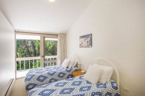 6 / 1 Riversdale Ave Mollymook Exclusive - Whitsundays Accommodation 4