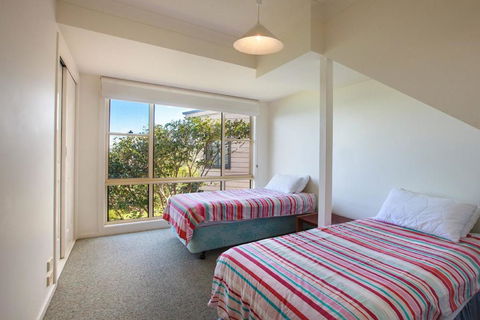 164 Mitchell Pde Spectacular Views - Whitsundays Accommodation 3
