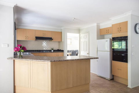 Wonder On Wattlevale 19 Wattlevale Cl - Whitsundays Accommodation 3