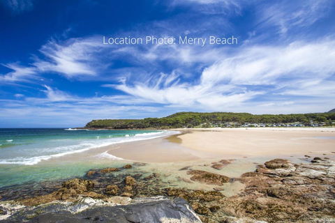 Retro Beach Cottage 681 Murramarang Rd - Whitsundays Accommodation 4