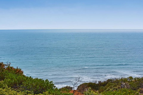 Palms On The Esplanade Sellicks Beach WiFi - Whitsundays Accommodation 5