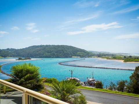Grand Pacific 1 Unit 1 - Whitsundays Accommodation 6