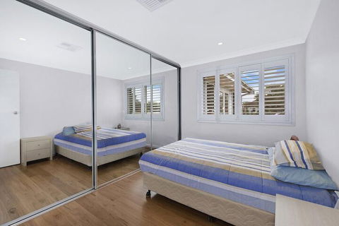 Blue Summer House - Whitsundays Accommodation 6