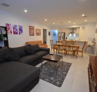 Park View Modern House - Whitsundays Accommodation