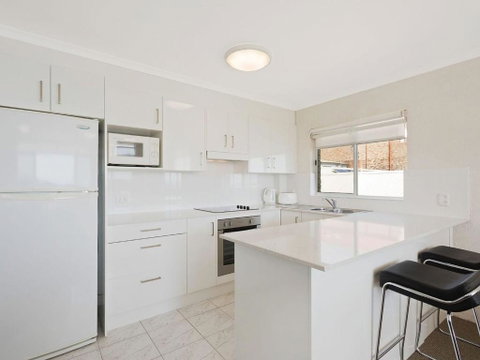 Sapphire Waters Unit 3 - Whitsundays Accommodation 2