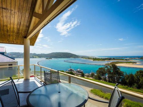 Grand Pacific I Unit 3 - Whitsundays Accommodation 2