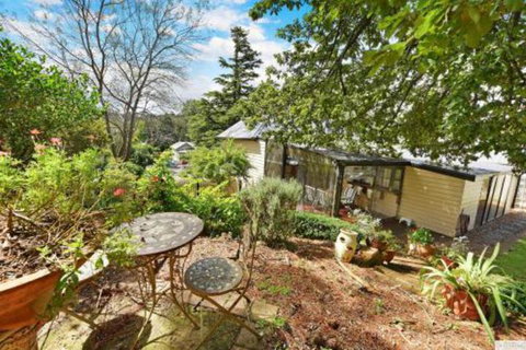 Lovel Cottage - Whitsundays Accommodation 2