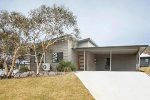 Rocky Cottage - Whitsundays Accommodation 4