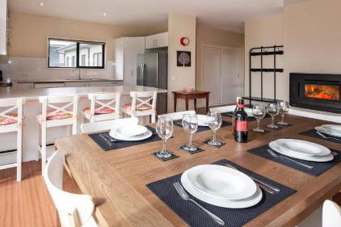 Rocky Cottage - Whitsundays Accommodation 6