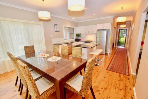 Scenic Cottage Of Katoomba - Whitsundays Accommodation 3