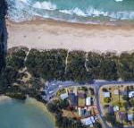 Pelican Beach House 2 Macleay Street - Whitsundays Accommodation
