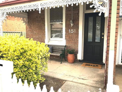 YSG The Edward Townhouse 151 Walk To Town - Whitsundays Accommodation 3