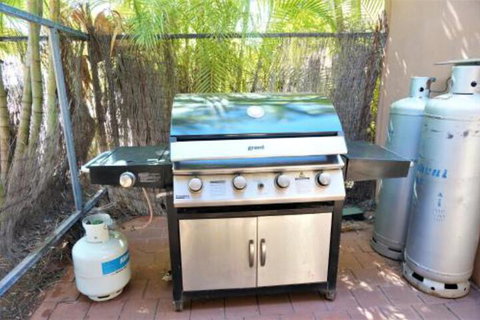 Ningaloo Breeze Villa 10 3 Bedroom Fully Self Contained Disabled Friendly Accommodation - Whitsundays Accommodation 5