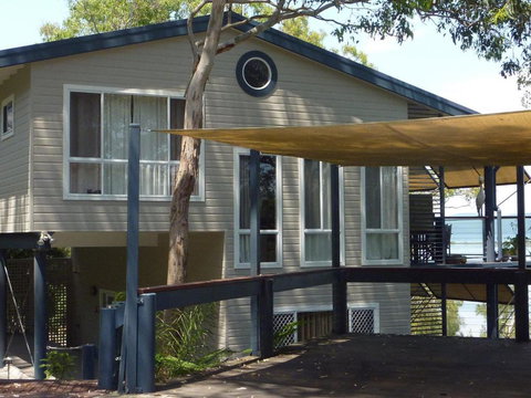 Green Point Lakehouse - Whitsundays Accommodation 5