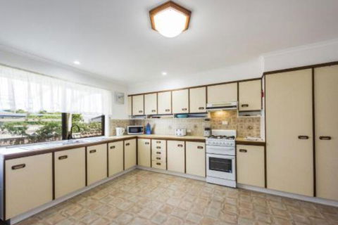 Drift Inn - Whitsundays Accommodation 4