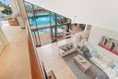 Waterfront Luxury Noosa Heads - Whitsundays Accommodation 0