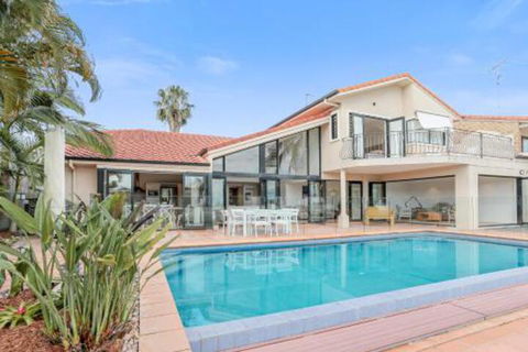 Waterfront Luxury Noosa Heads - Whitsundays Accommodation 6