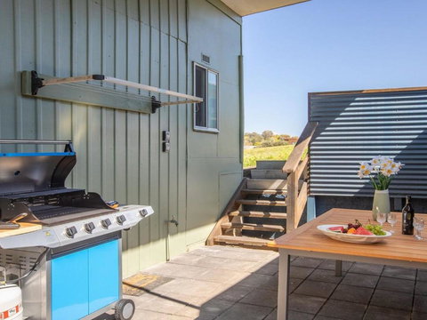 Antonios Paradise Spectacular Views Over Warrain Beach - Whitsundays Accommodation 2