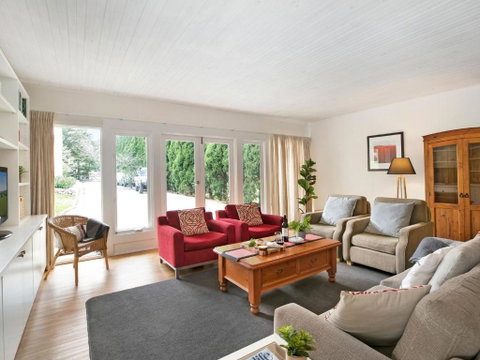 Hardigreen Park Spacious With Tennis Court - Whitsundays Accommodation 5