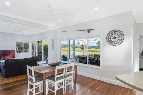 Kesla Beach House - Whitsundays Accommodation 7