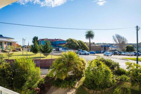 Crystal Waters Unit 2 - Whitsundays Accommodation 3