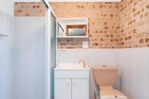 Crystal Waters Unit 2 - Whitsundays Accommodation 2