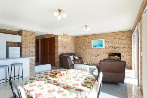 Crystal Waters Unit 2 - Whitsundays Accommodation 5