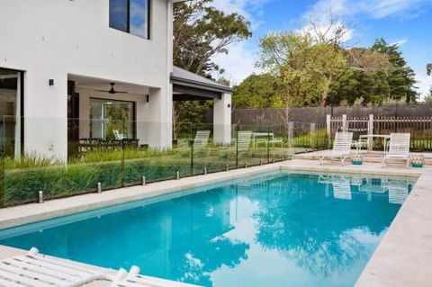 CATALINA MOUNT ELIZA - Whitsundays Accommodation 3