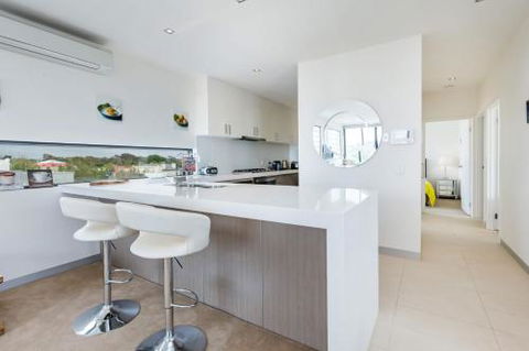 THE PENTHOUSE MORNINGTON - Whitsundays Accommodation 1