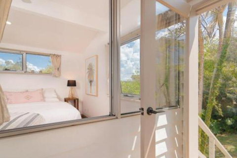 Lighthouse Landing - Whitsundays Accommodation 2