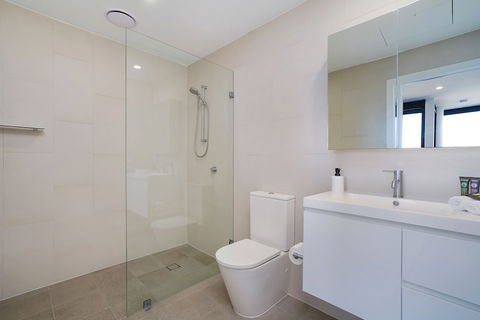 Beau Monde Apartments Newcastle - The Herald - Whitsundays Accommodation 5