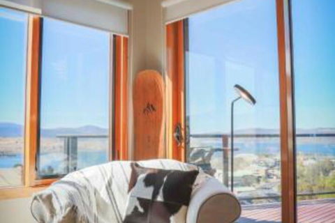 Snowy Mountains Townhouse - Whitsundays Accommodation 5