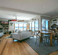 Snowy Mountains Townhouse - Whitsundays Accommodation