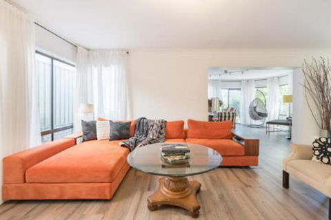ULTRA SPACIOUS STYLISH HOME In PRESTONS SYDNEY - Whitsundays Accommodation 0