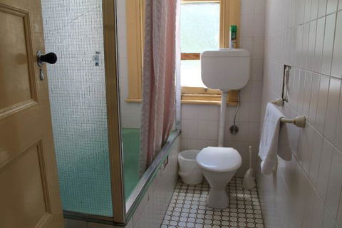Royal Hotel Orange - Whitsundays Accommodation 1