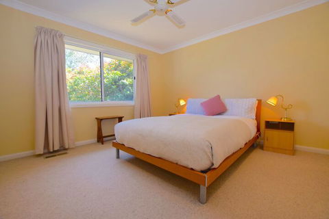 Rocky Mountain Cottage - Whitsundays Accommodation 3