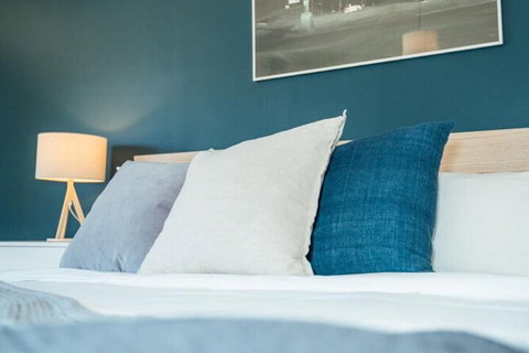 High Tide On Augusta Netflix Wifi & Chill... - Whitsundays Accommodation 5