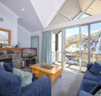 Snowman 8 - Whitsundays Accommodation