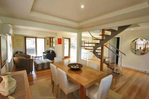 Illalangi Views Pool Walk To Beach - Whitsundays Accommodation 2