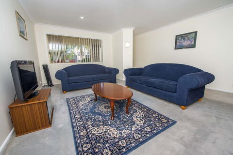 Whitesands Road Unit 2 / 12 - Whitsundays Accommodation 6