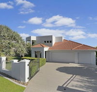 Castaways Beachside Family Retreat 44 Driftwood Drive - Whitsundays Accommodation