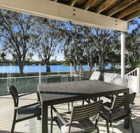 Stunning River House 51 Hilton Esplanade - Whitsundays Accommodation