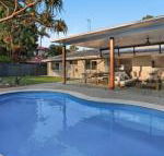 Walk to Hastings Street Noosa Sound - Whitsundays Accommodation