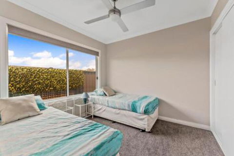 Ontario Way 1 Burrill Lake - Whitsundays Accommodation 6