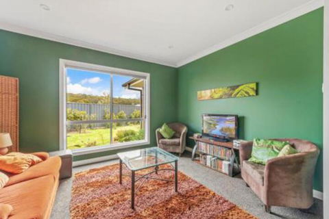 Ontario Way 1 Burrill Lake - Whitsundays Accommodation 5
